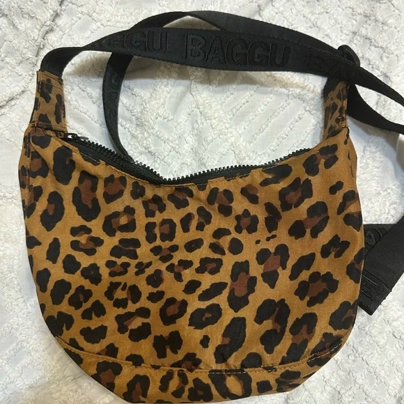 Baggu small crescent - Picture 2 of 4